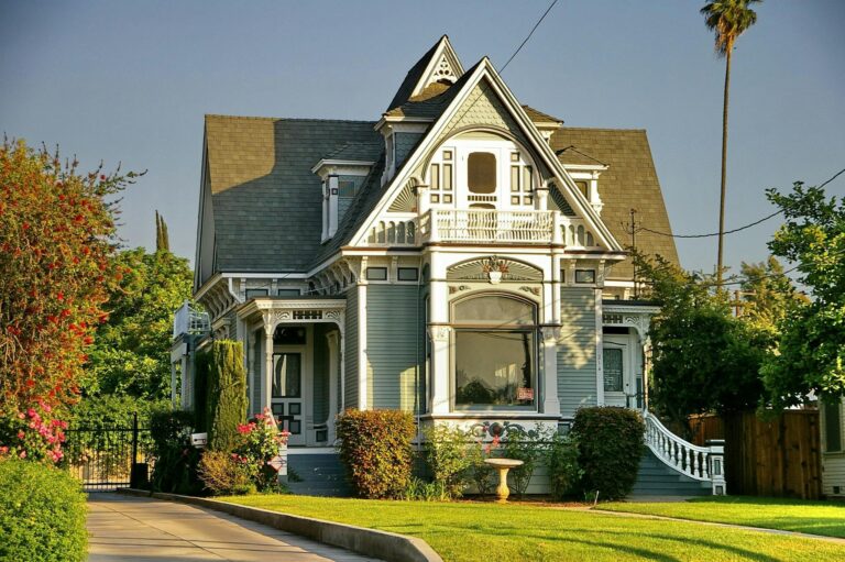 Baying Property